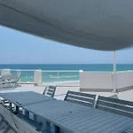 Waterfront 1-Bedroom Escape Breathtaking Views