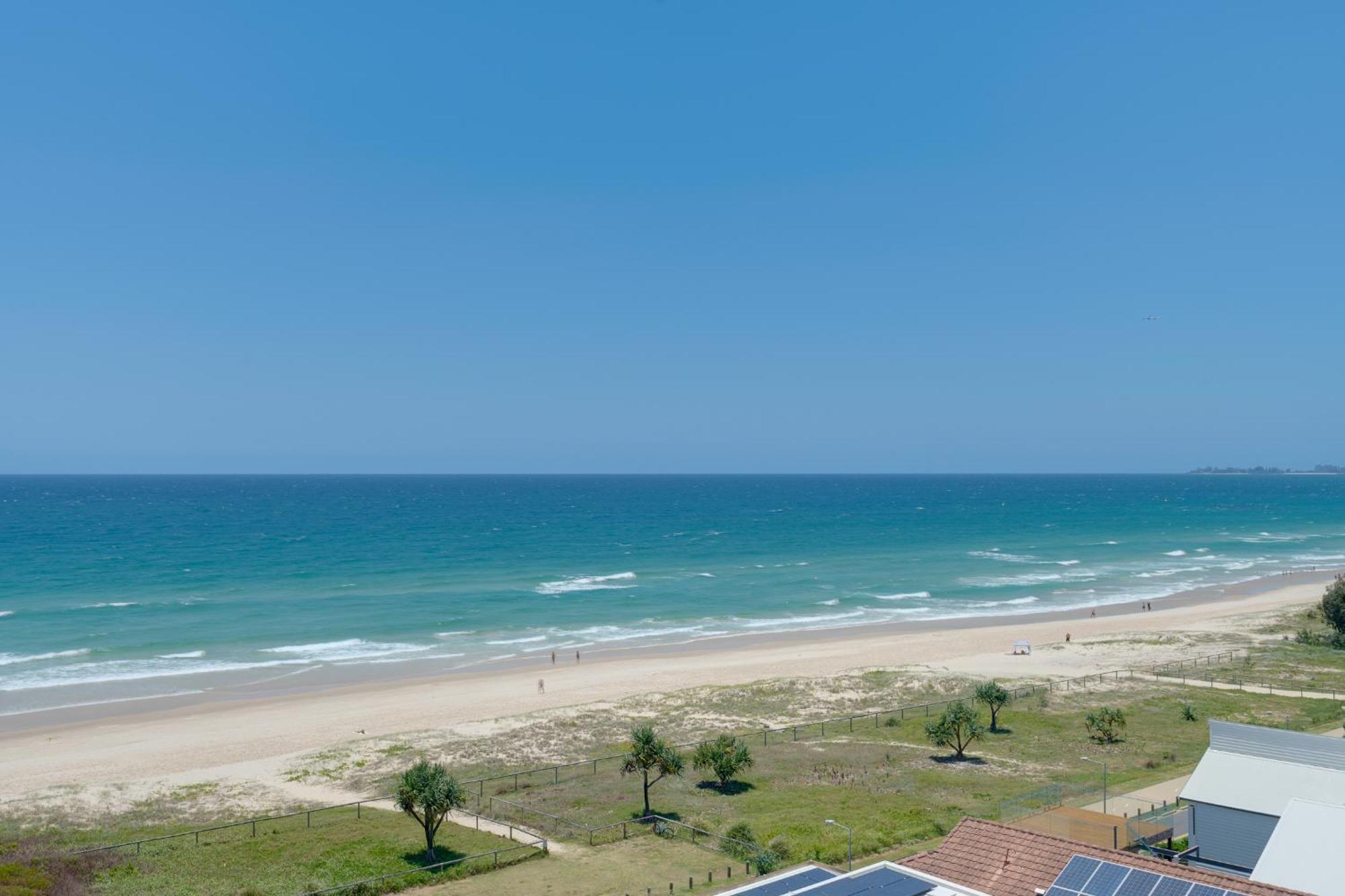 Waterfront 1-bedroom Escape Breathtaking Views * Gold Coast