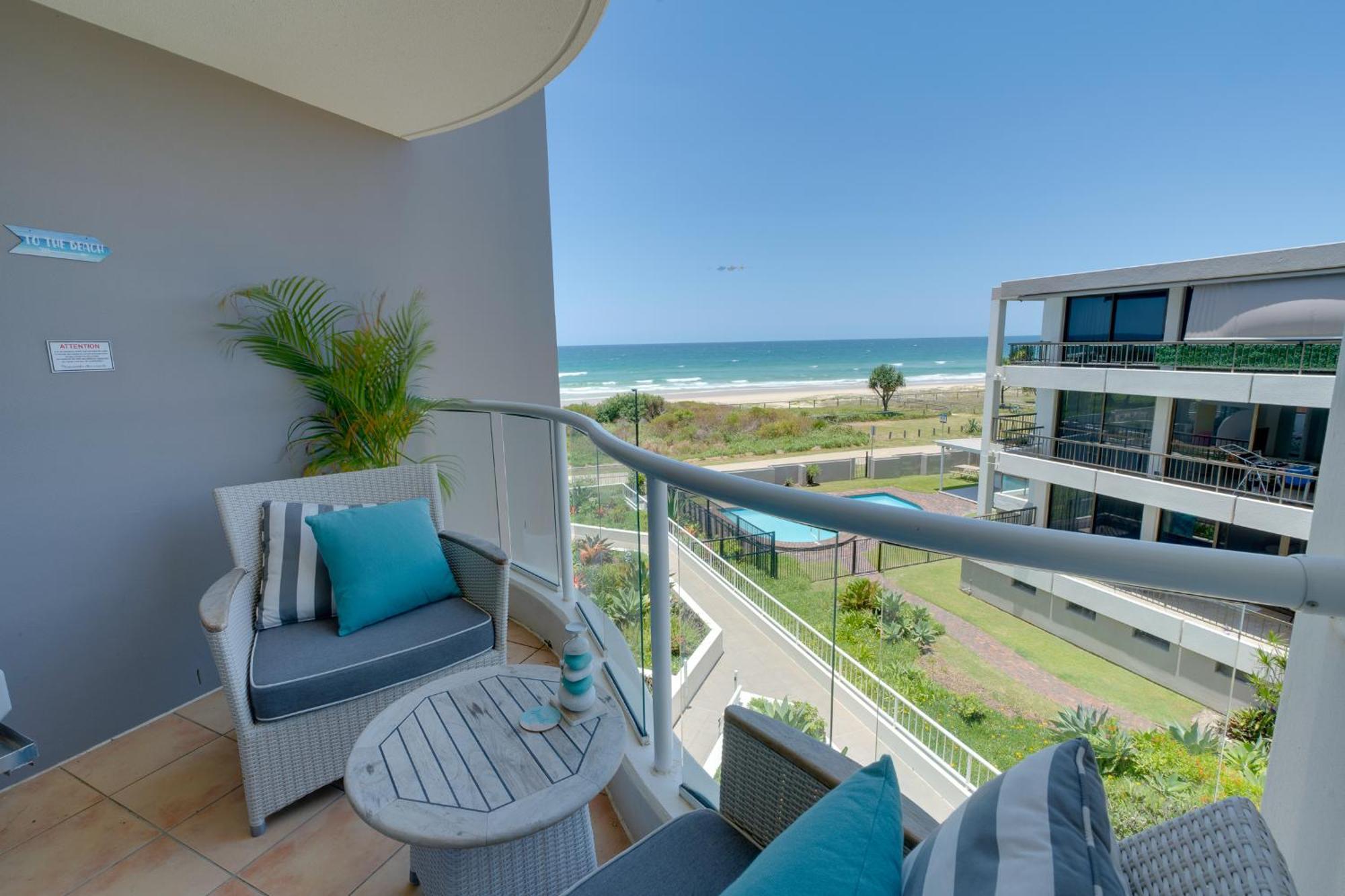Apartment Waterfront 1-bedroom Escape Breathtaking Views *