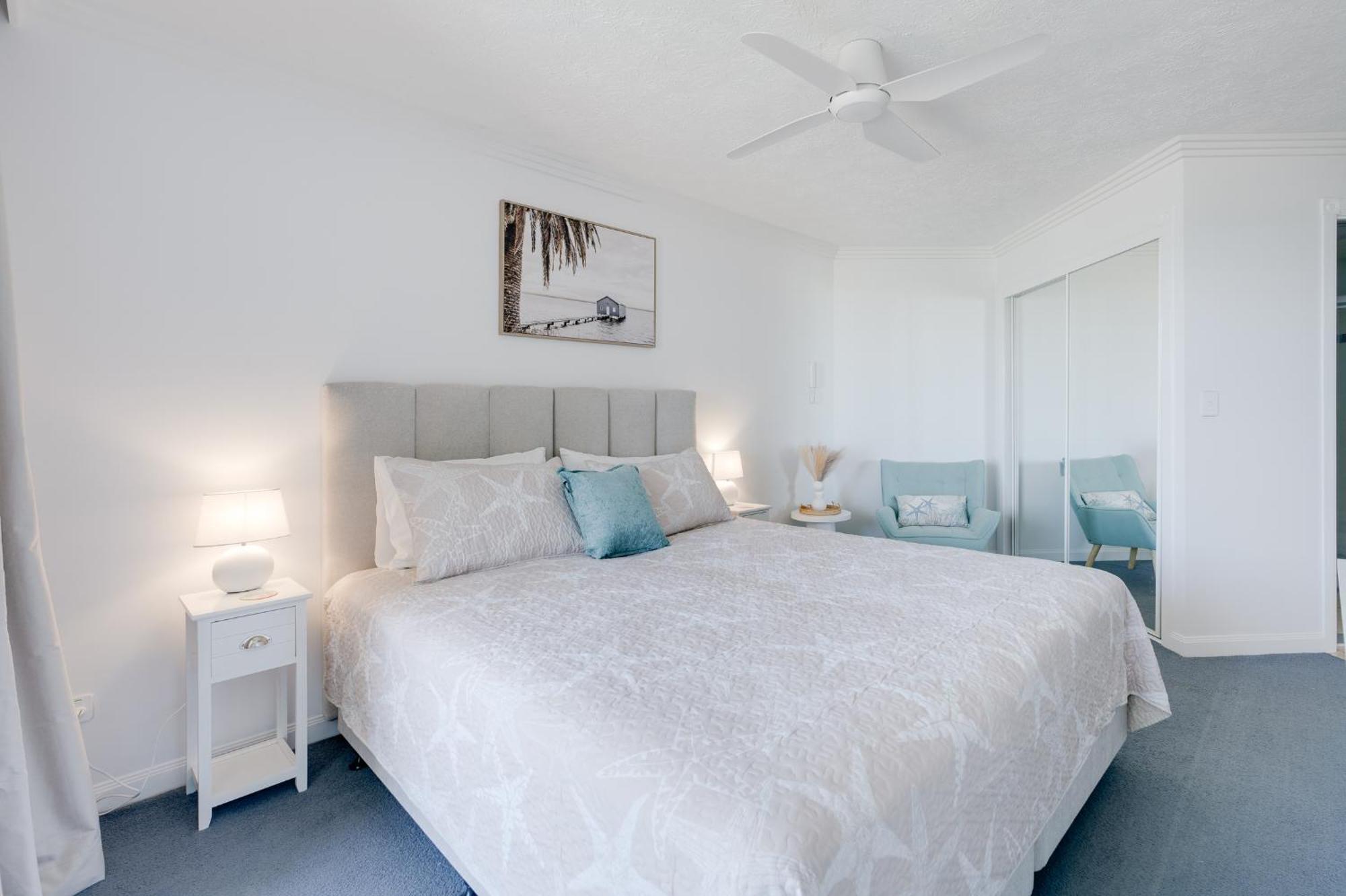 Apartment Waterfront 1-bedroom Escape Breathtaking Views Gold Coast
